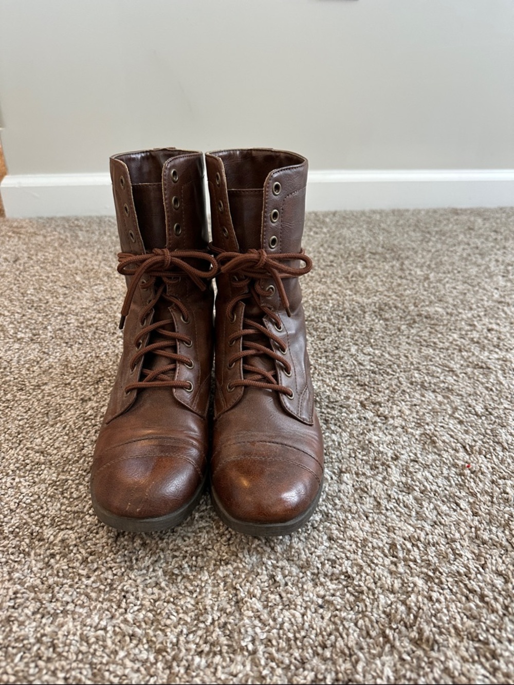 Women’s Brown Lace-Up Leather Combat Boots
